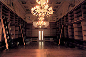 Un'altra vista della Sala Farini